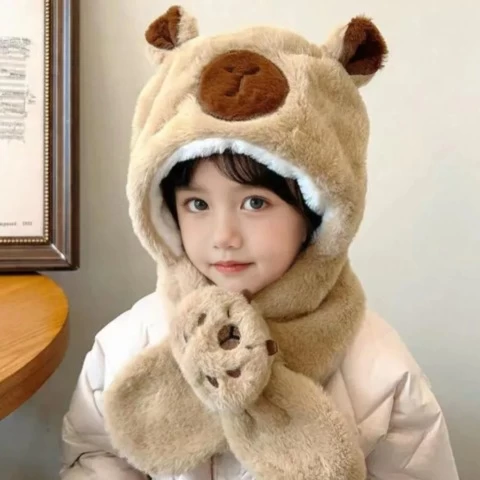 GORRO CON BUFANDA CAPIBARA